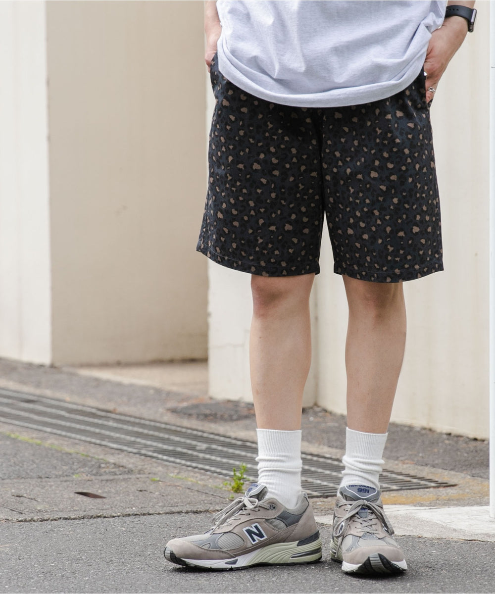 柄6 モデル：178cm L着用