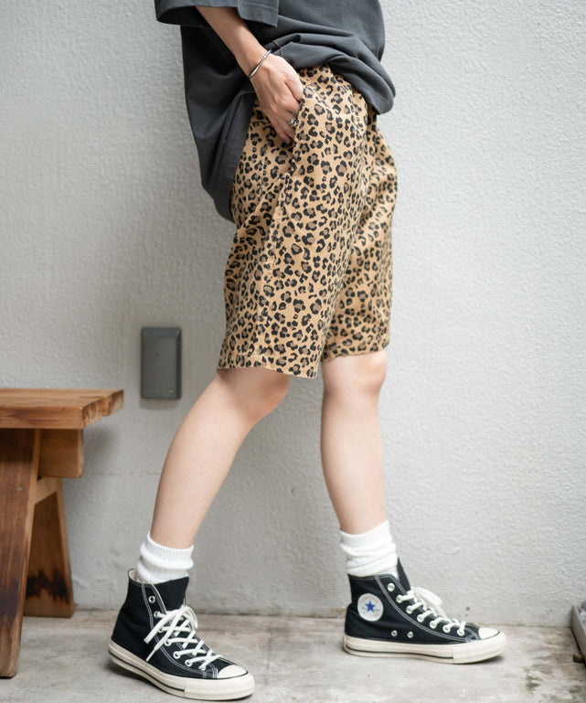 柄2 モデル：165cm L着用