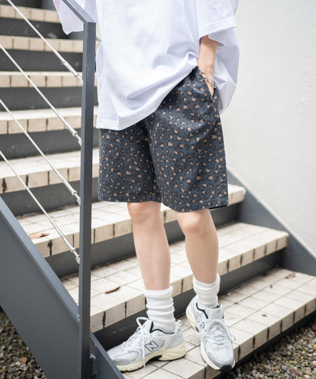 柄6 モデル：165cm L着用