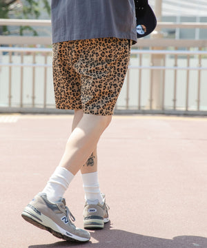 柄2 モデル：178cm L着用