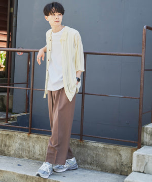 オフホワイト モデル：177cm L着用