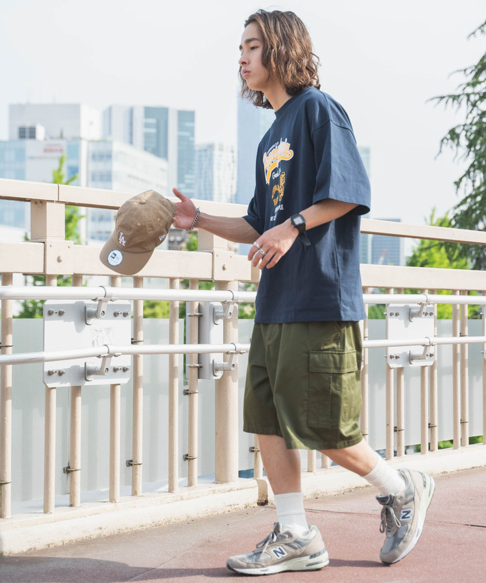 カーキ モデル：174cm L着用