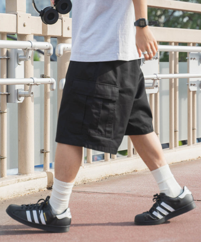 ブラック モデル：174cm L着用