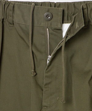 ワイドカーゴショーツ