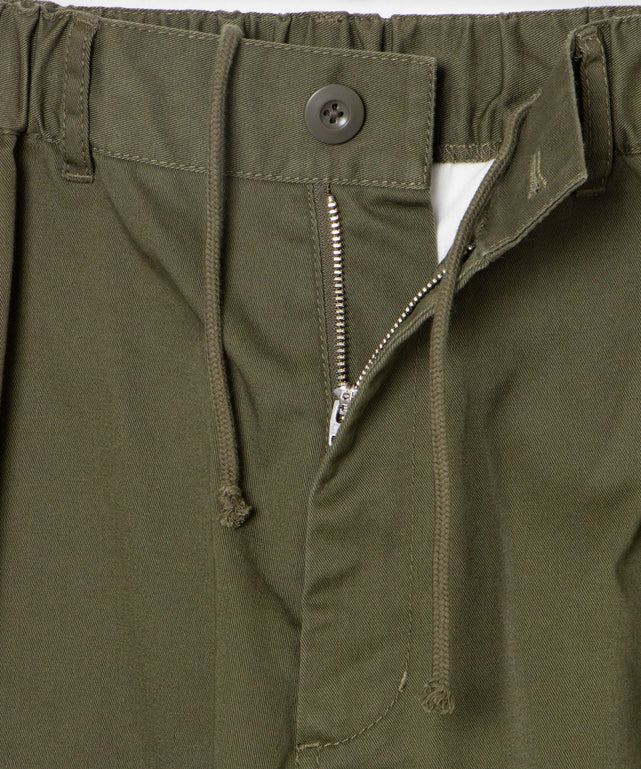 ワイドカーゴショーツ