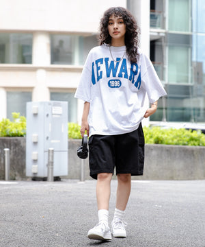 ブラック モデル：166cm L着用