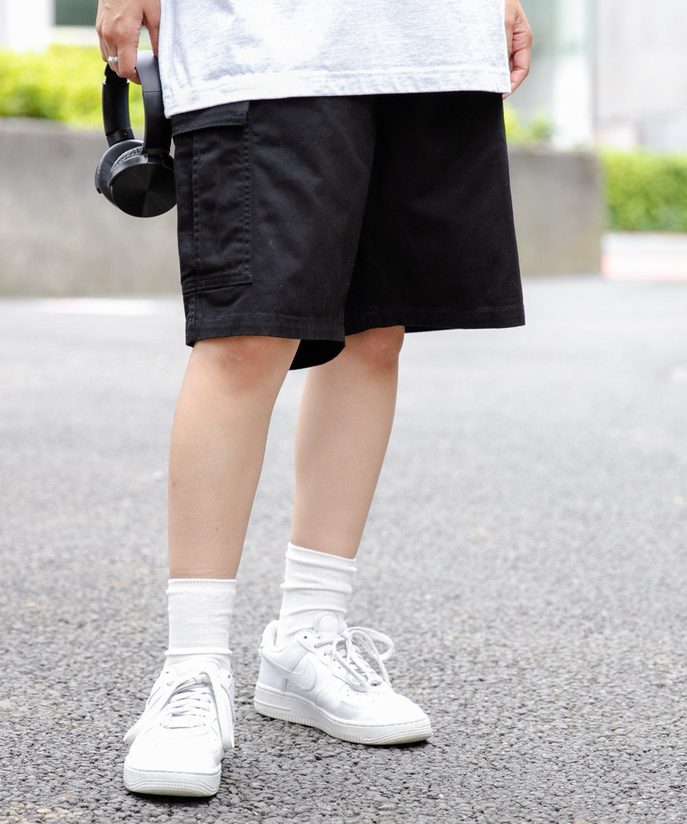 ブラック モデル：166cm L着用