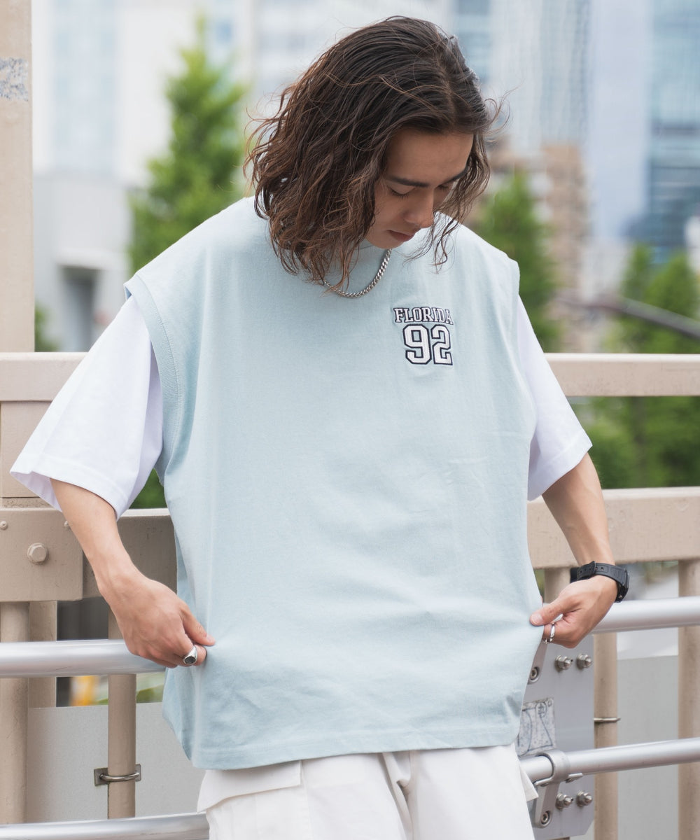 サックス モデル：174cm L着用