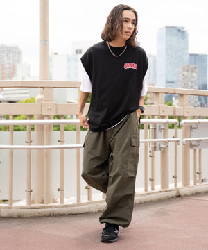 ブラック モデル：174cm L着用