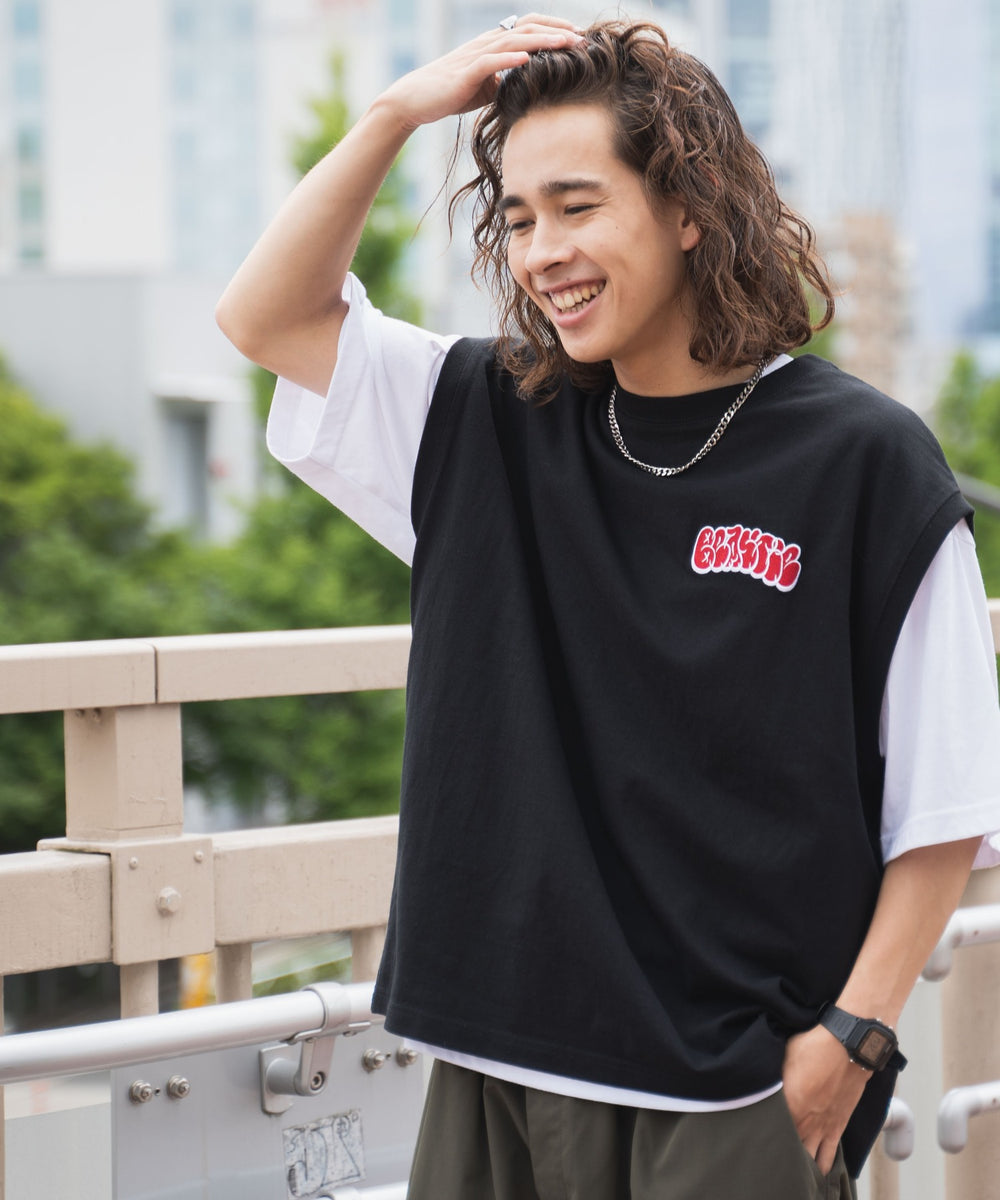 ブラック モデル：174cm L着用