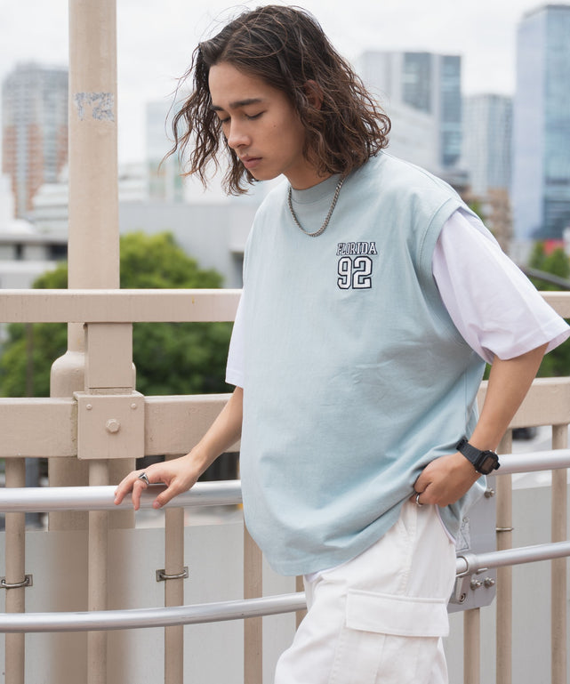 サックス モデル：174cm L着用