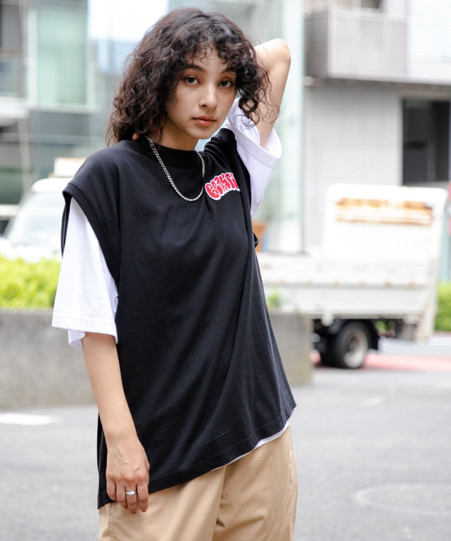 ブラック モデル：166cm L着用