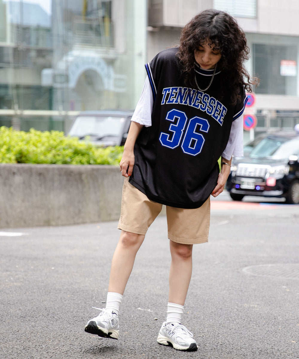 ブラック モデル：166cm L着用