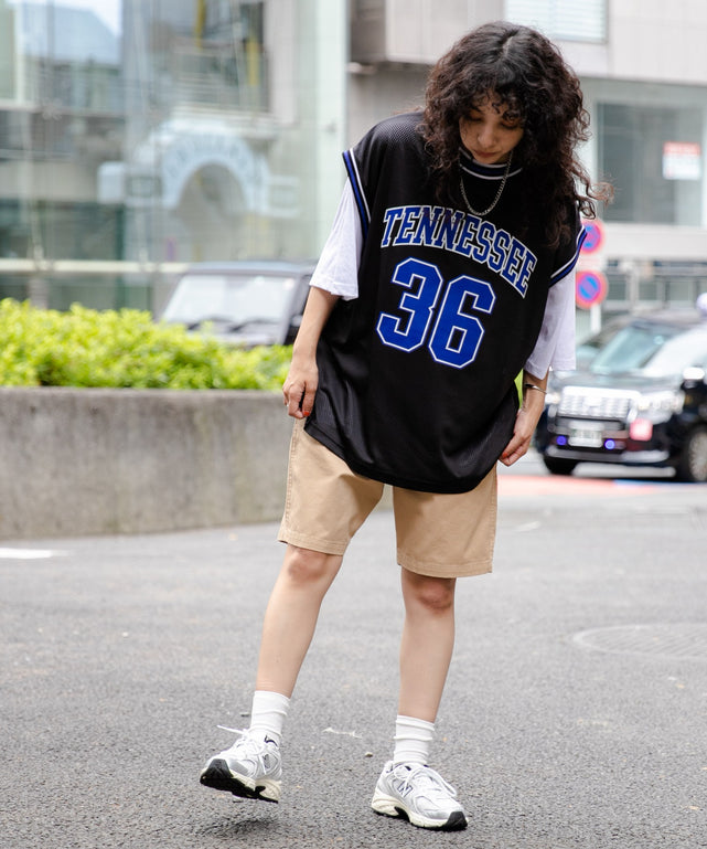 ブラック モデル：166cm L着用