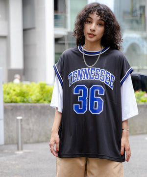 ブラック モデル：166cm L着用