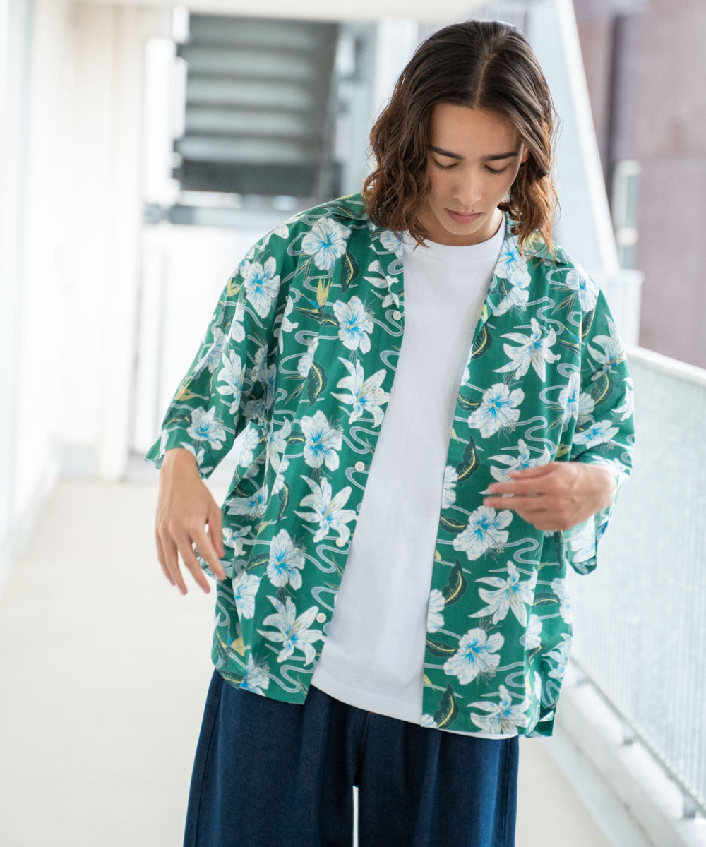 柄3 モデル：174㎝ L着用