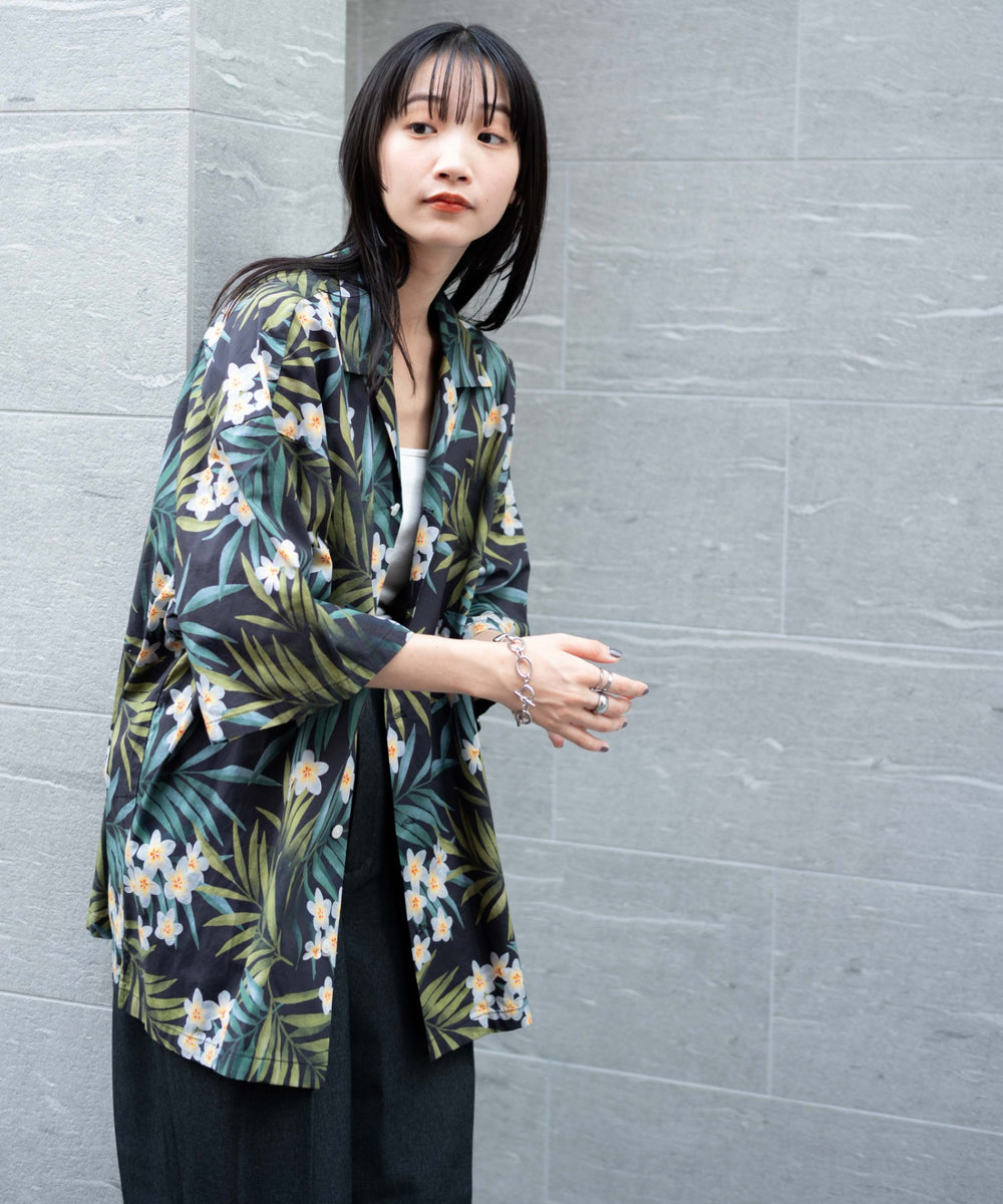 柄2 モデル：165㎝ L着用