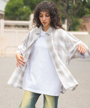 グレー系チェック  モデル：166cm L着用