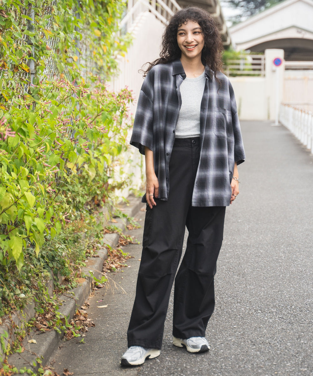 ブラック系チェックモデル：166cm L着用
