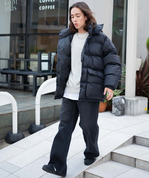 ブラック モデル：174㎝ L着用