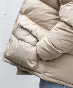 カラーナイロンパテッドブルゾン