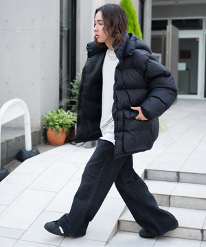 ブラック モデル：174㎝ L着用