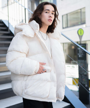 ホワイトその他 モデル：174㎝ L着用