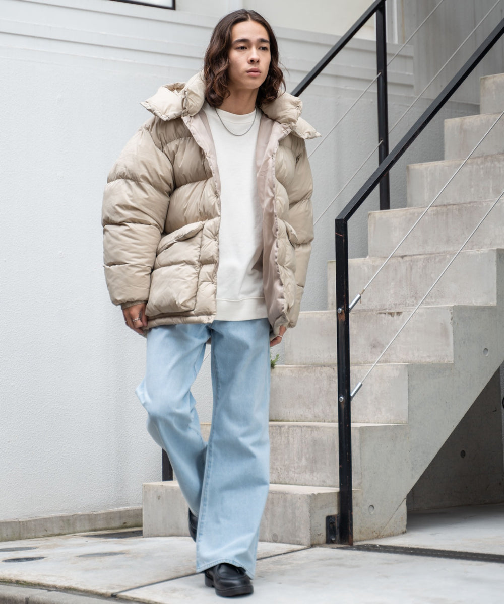 ベージュ モデル：174㎝ L着用