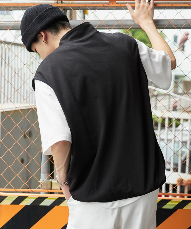 ブラック モデル：180cm L着用