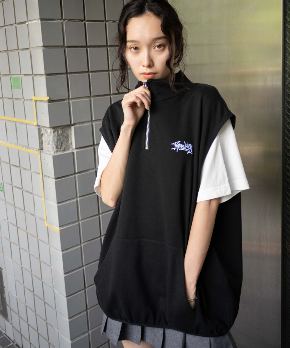 ブラック モデル：161cm L着用