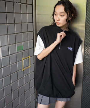 ブラック モデル：161cm L着用