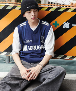 ネイビー モデル：180cm L着用