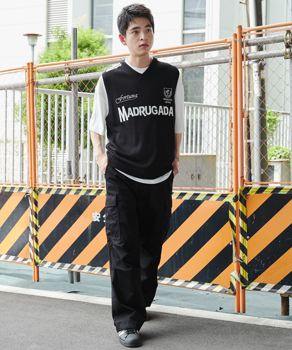 ブラック モデル：180cm L着用