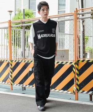 ブラック モデル：180cm L着用