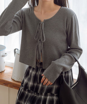 グレー　モデル:155cm F着用