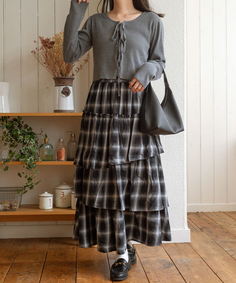 グレー　モデル:155cm F着用