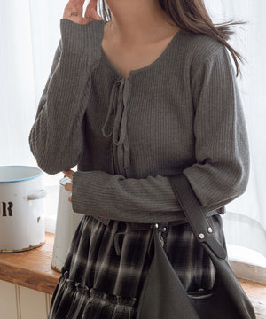 グレー　モデル:155cm F着用