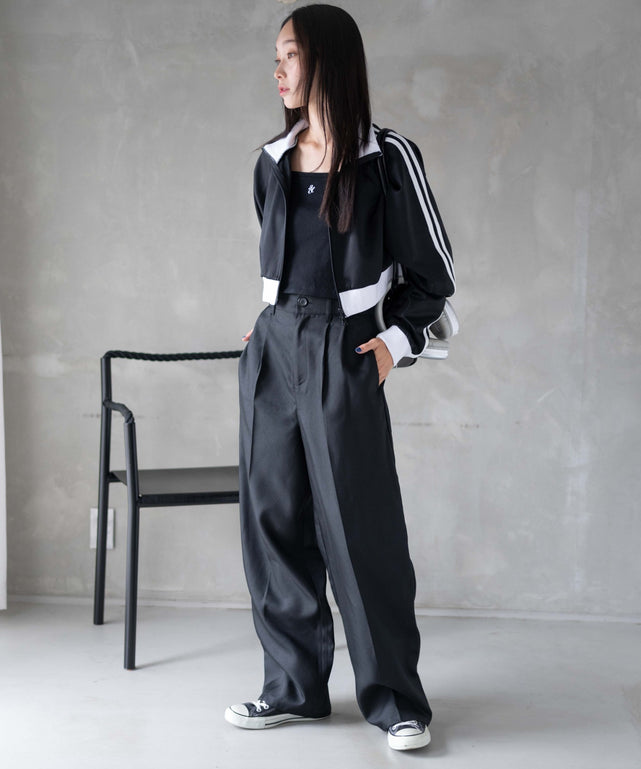 ブラック　モデル:161cm F着用