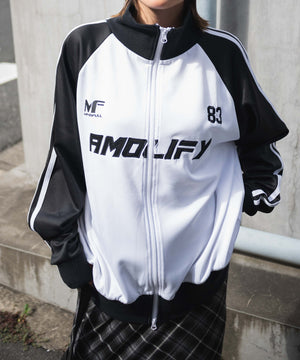 ブラック　モデル:155cm F着用