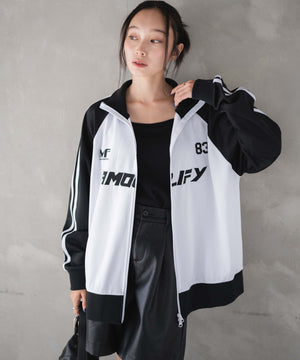 ブラック　モデル:161cm F着用