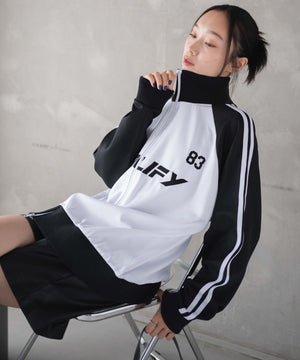 ブラック　モデル:161cm F着用