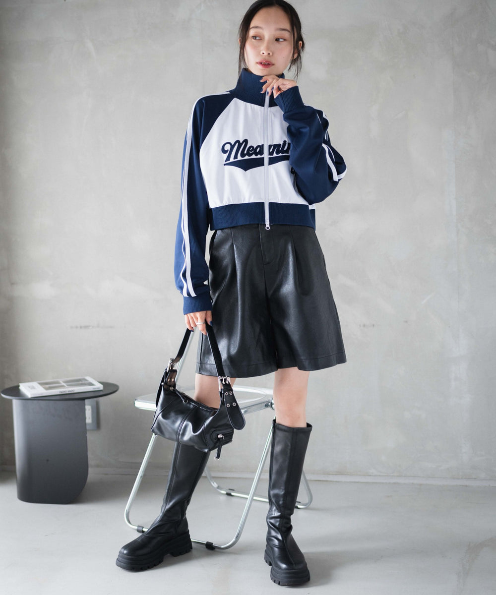 ネイビー　モデル:161cm F着用