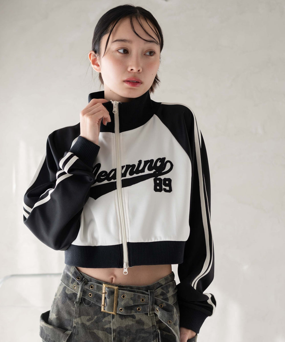 ブラック モデル：161cm F着用