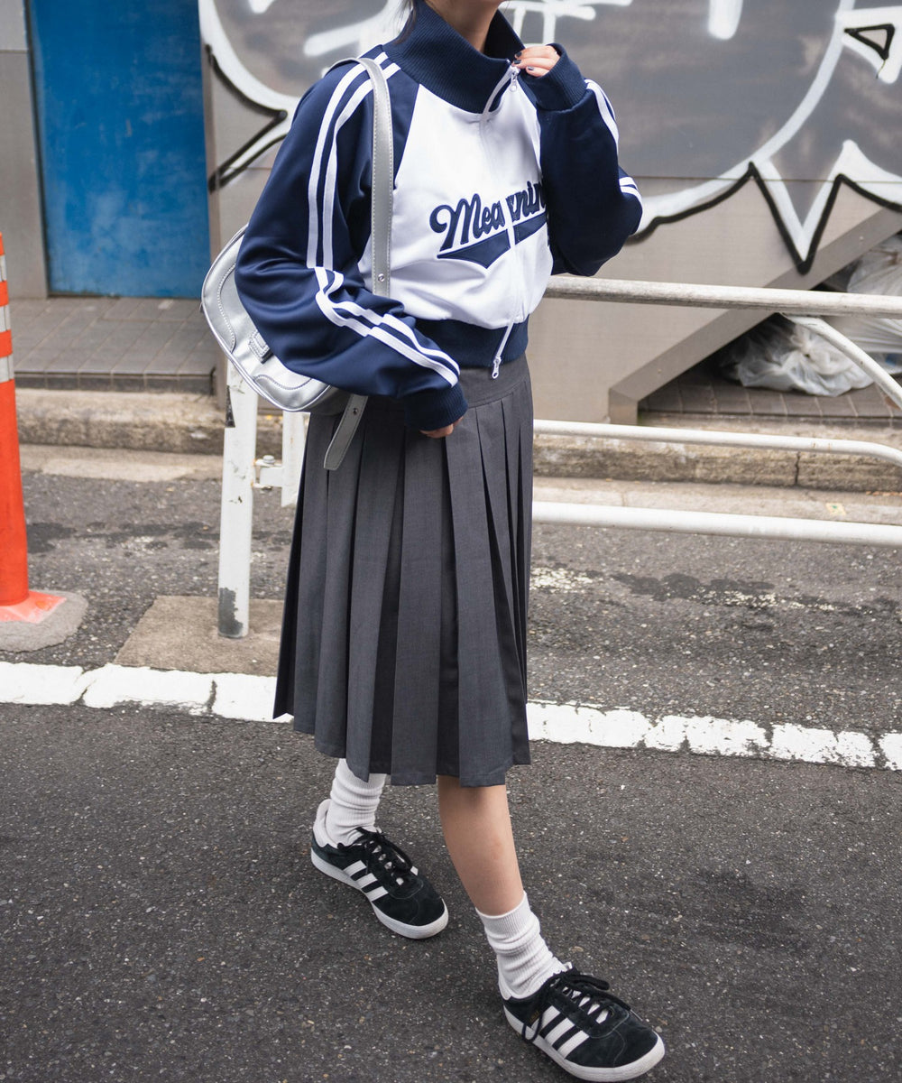 ネイビー　モデル:155cm F着用