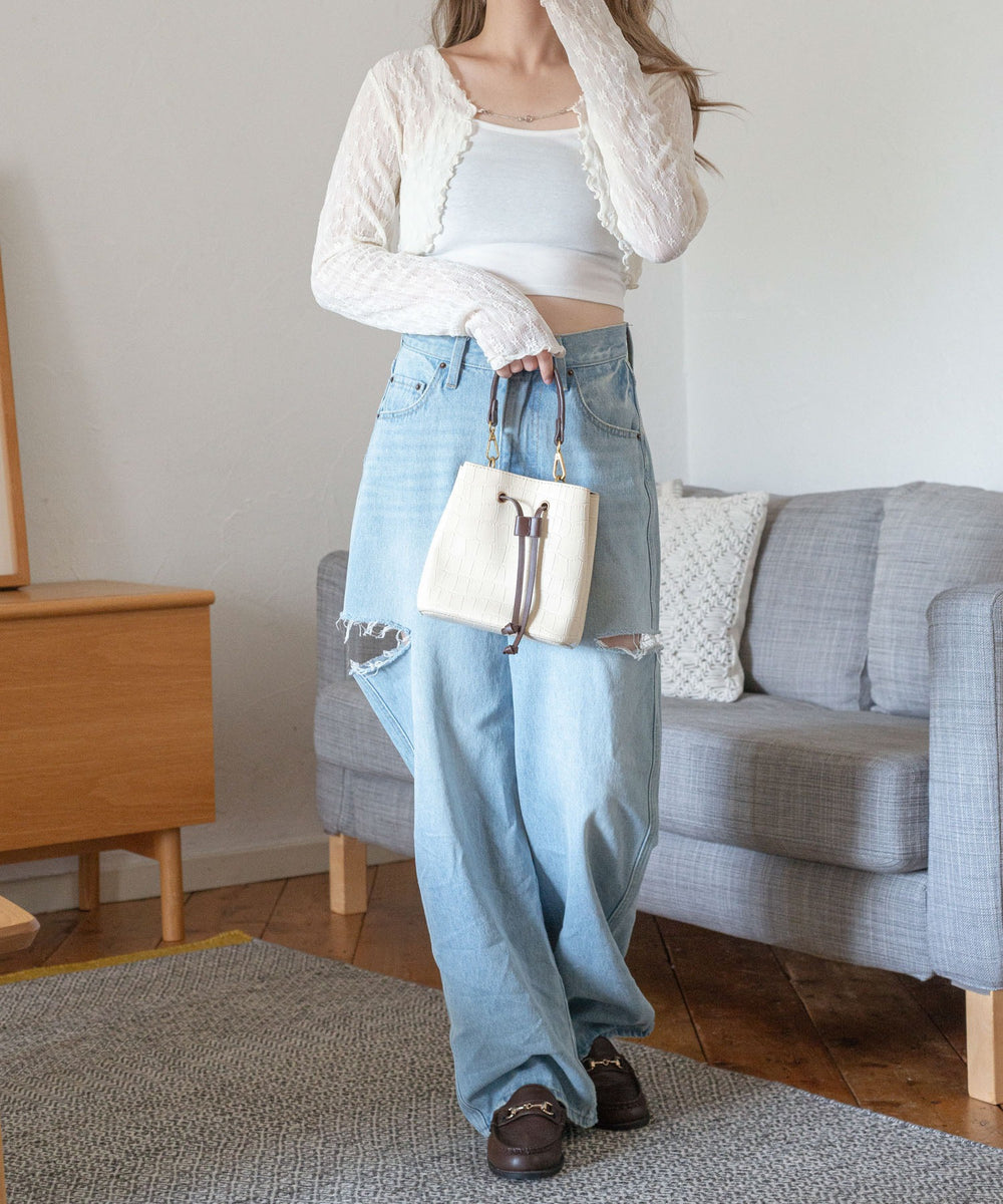 オフホワイト  モデル:155cm F着用