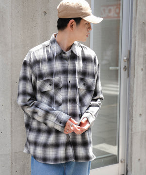 オンブレオフ（柄2） モデル：180cm L着用