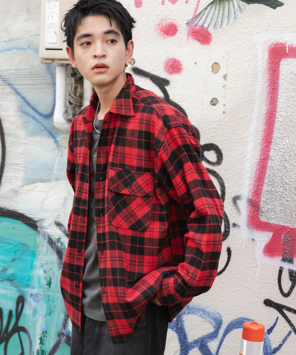 柄8 モデル：180cm L着用