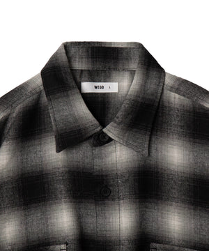 チェックネルシャツ