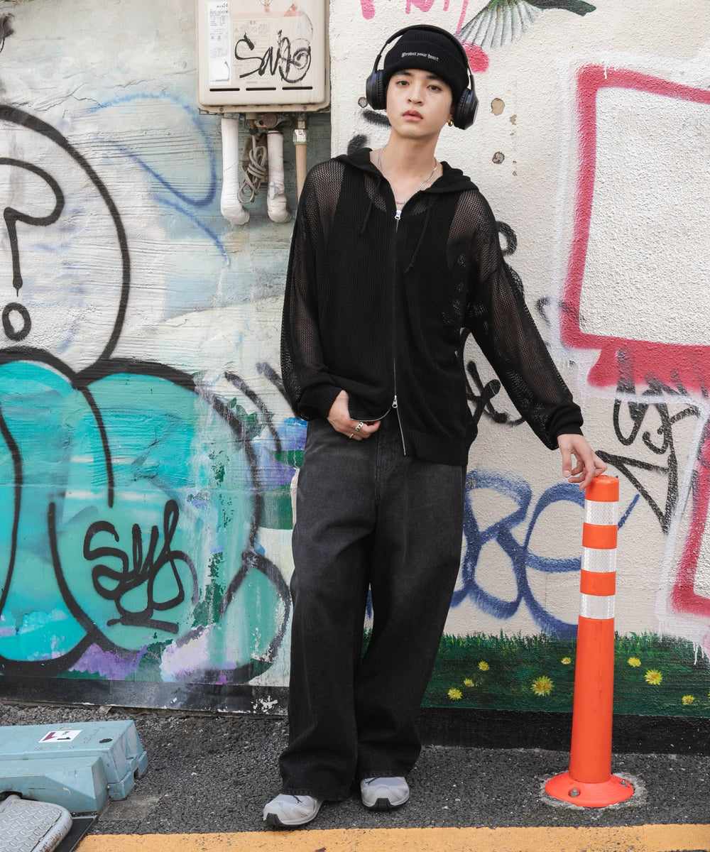 ブラック モデル：180cm L着用