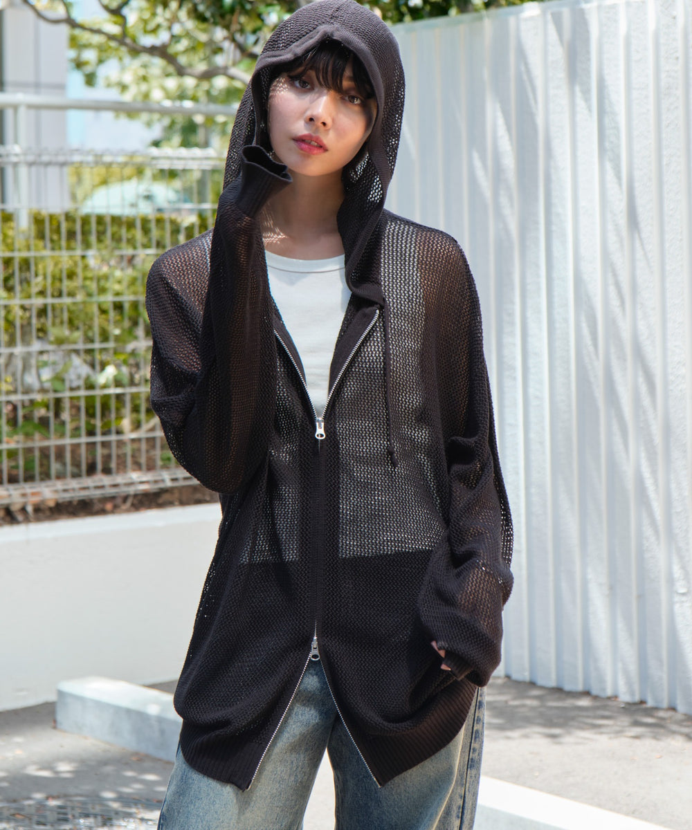 ブラック モデル：160cm L着用